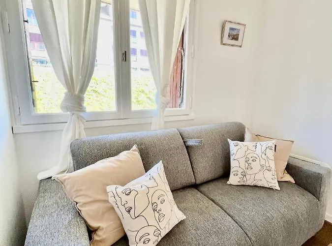 Les Pieds Dans L'eau شقة *